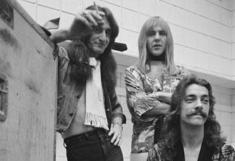 Uories Baiviet 2 copy 34