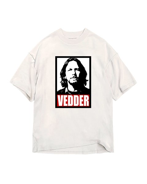 Eddie Vedder aothunrockmetal www.uories.com 4 3