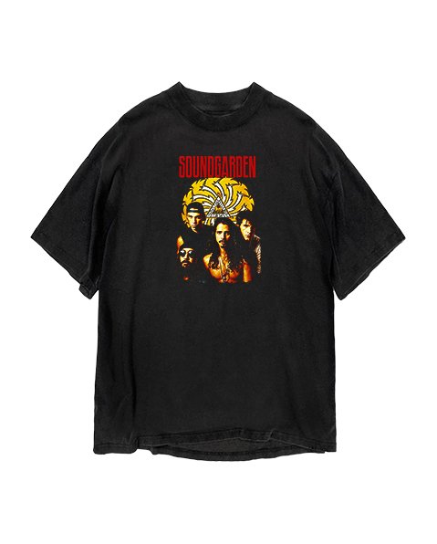 Soundgarden - Outshined aorockmetal www.uories.com 32