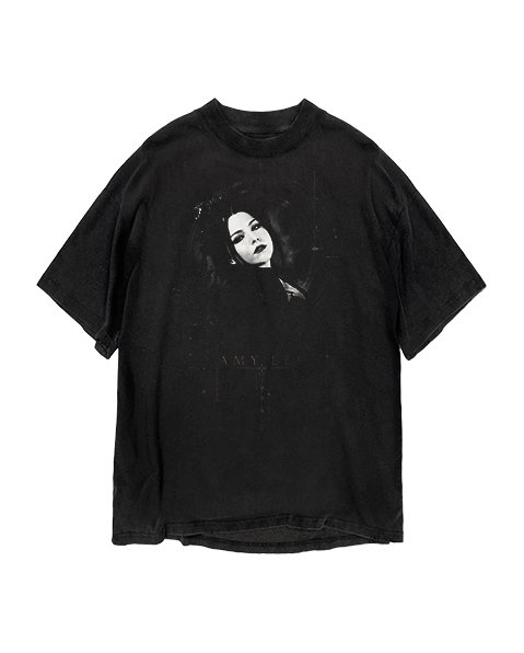 Female Vocalist - Amy Lee FemaleVocalists uories.com 9
